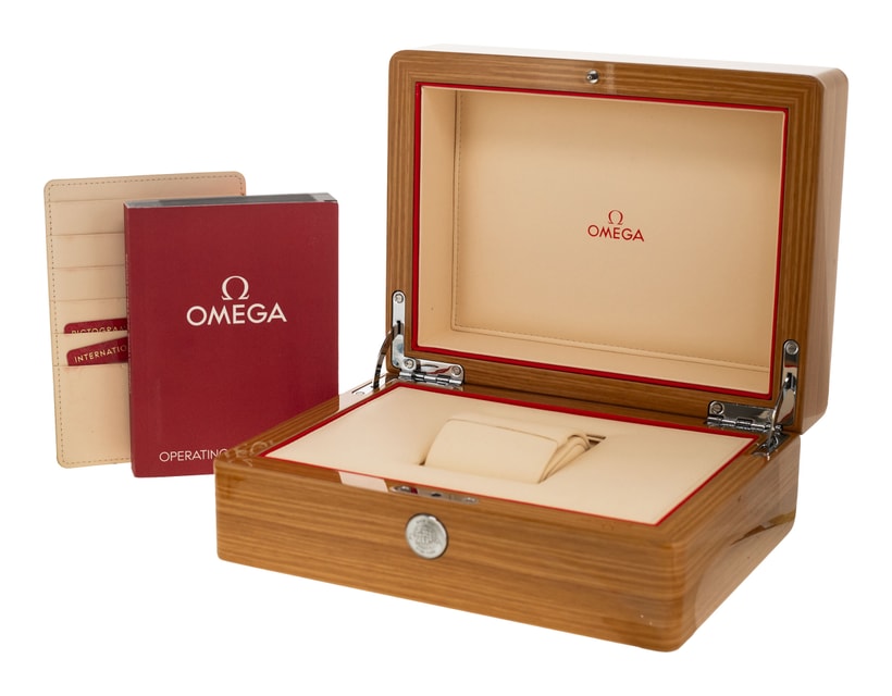 Omega Planet Ocean 232.30.46.51.01.002 Image 5